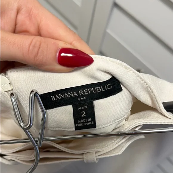 Banana Republic Cream Pencil Skirt Knee-Length Slit with Belt - Picture 6 of 6